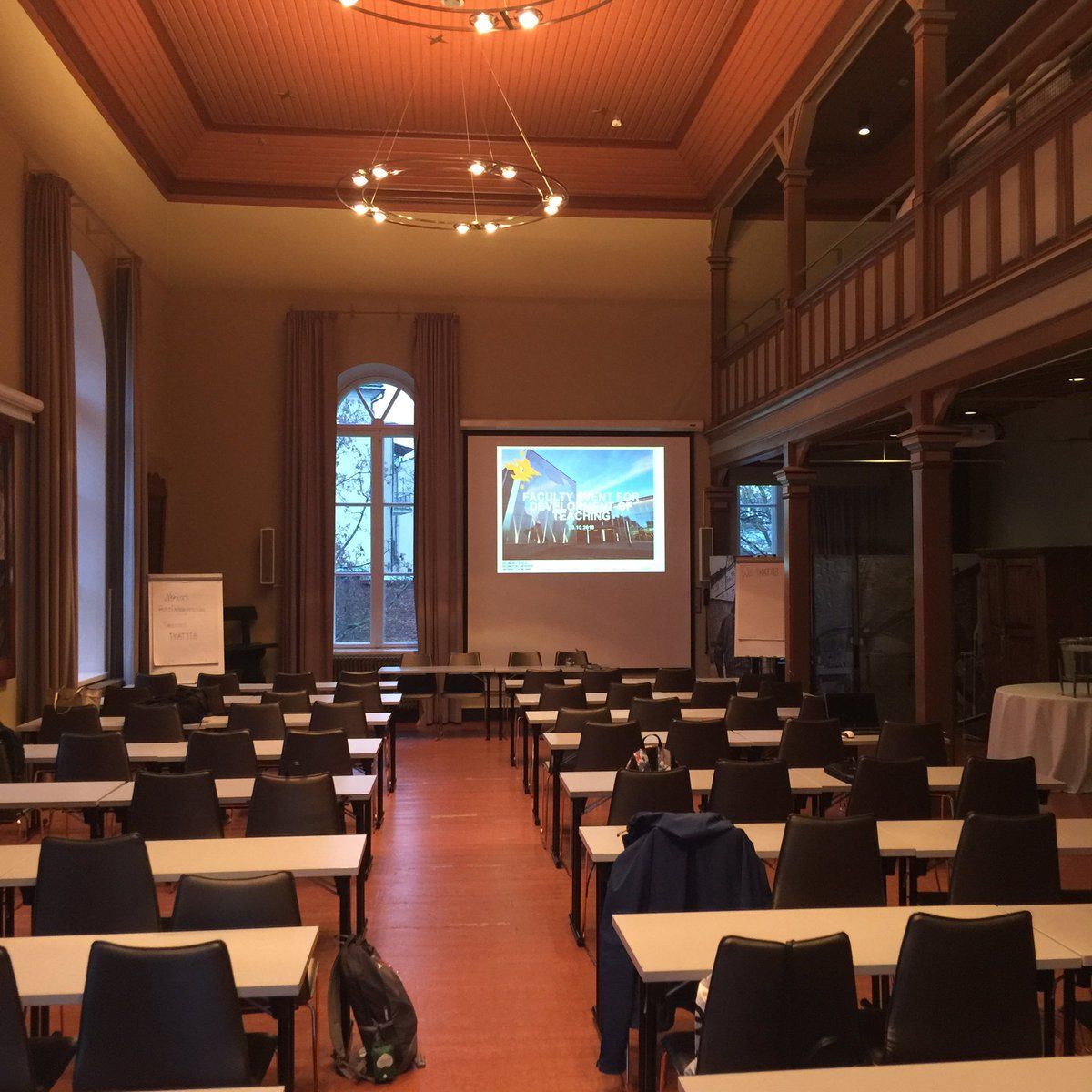 oh my god twitter doesn’t include alt text from images in their API